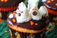 Ghostly Giggles Cupcakes