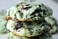 Decadent Holiday Oreo Cheesecake Cookies