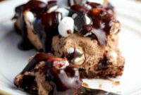 Ultimate Chocolate Fudge Marshmallow Oreo Brownie Pie