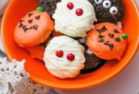 Spooky Dipped Oreos