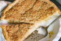 Hearty Dutch Apple Pie with Golden Oat Crumble