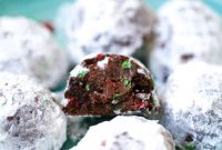 Dusted Cocoa Snowballs