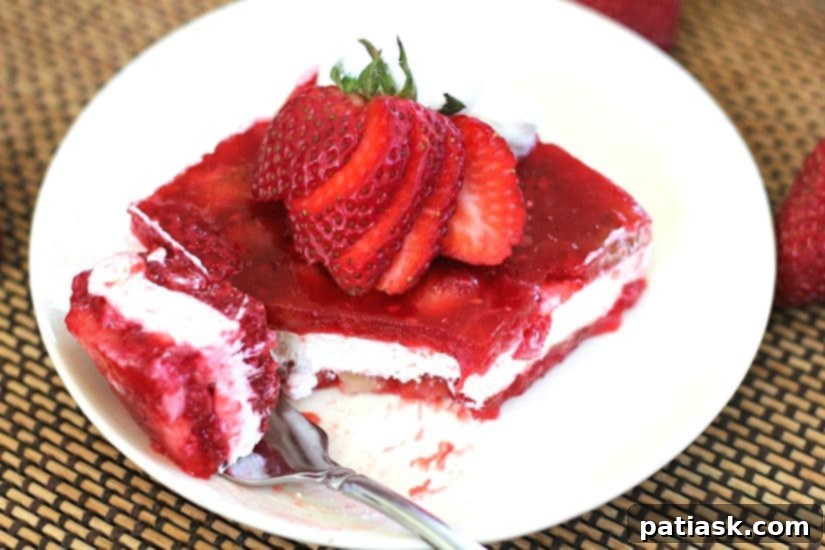 Strawberry Raspberry Gelatin Cheesecake Delight 1 featured 20090