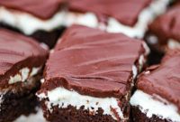 Cool Mint Chocolate Brownie Stack