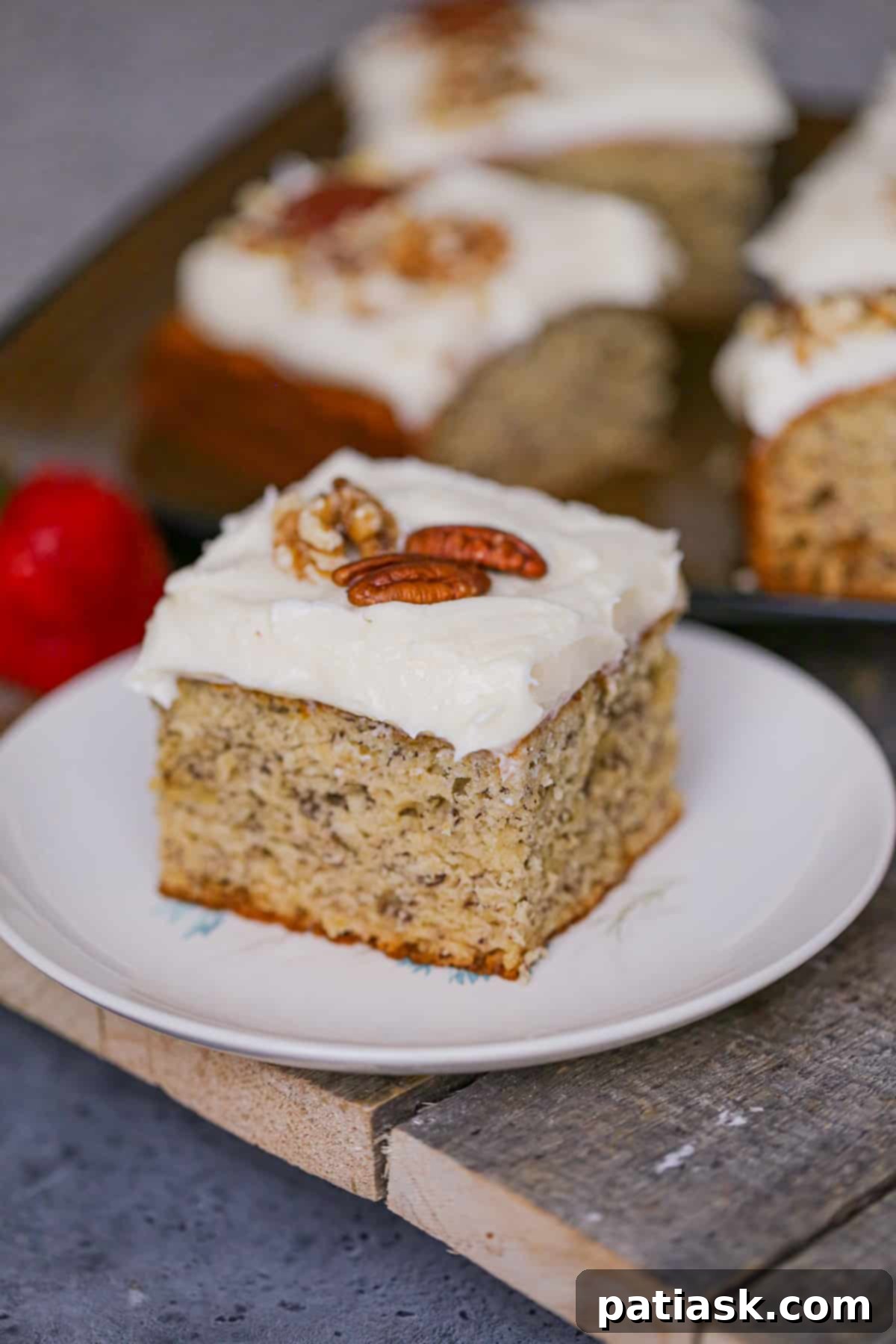 Heavenly Banana Snack Cake with Cream Cheese Frosting 1 featured 215005