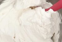 Pillowy Peaks of Homemade Bliss