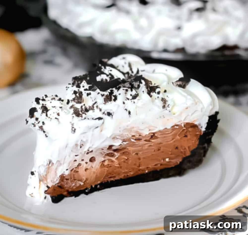 Decadent No-Bake Oreo Chocolate Cream Pie 1 featured 23175