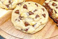 Legendary Levain Chocolate Chip Cookies