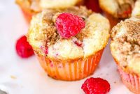 Raspberry Crumble Coffee Cake Muffins