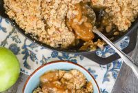 Golden Caramel Apple Crumble