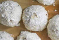 Pecan Snowball Cookies