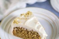 Moist Cinnamon Applesauce Cake