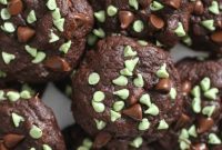 Irresistible Soft Batch Chocolate Mint Chip Cookies