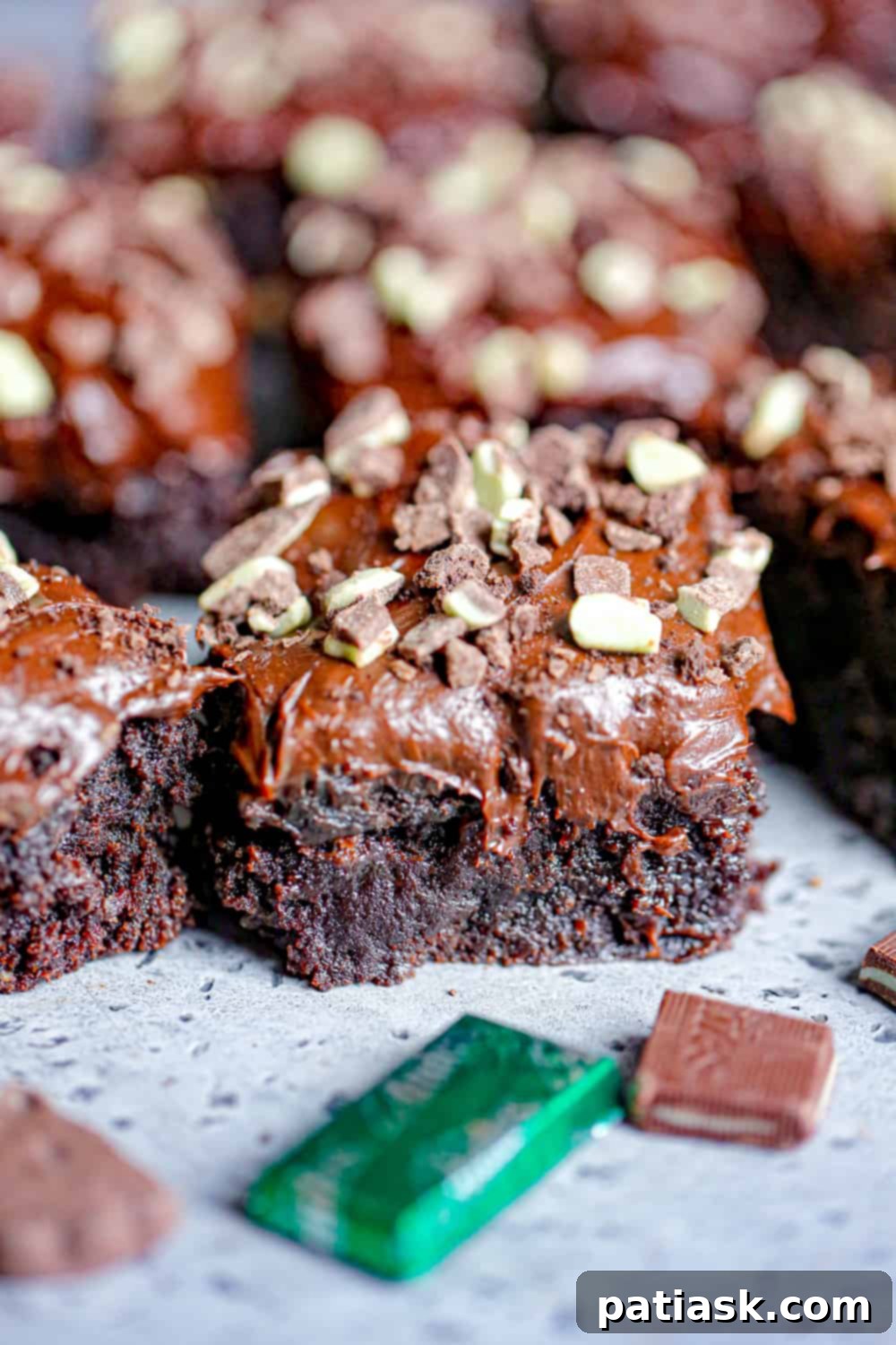 Quick Thin Mint Andes Chocolate Brownie Bars 1 featured 7017