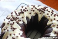 Lush Chocolate Kahlua Cream Bundt Cake