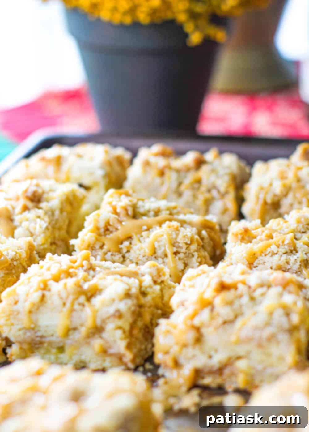 caramel apple coffee cake