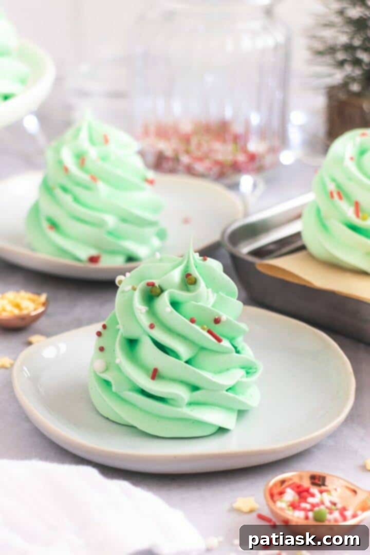 40 Festive Christmas Tree Delights 2 Delicate Christmas Tree Meringues