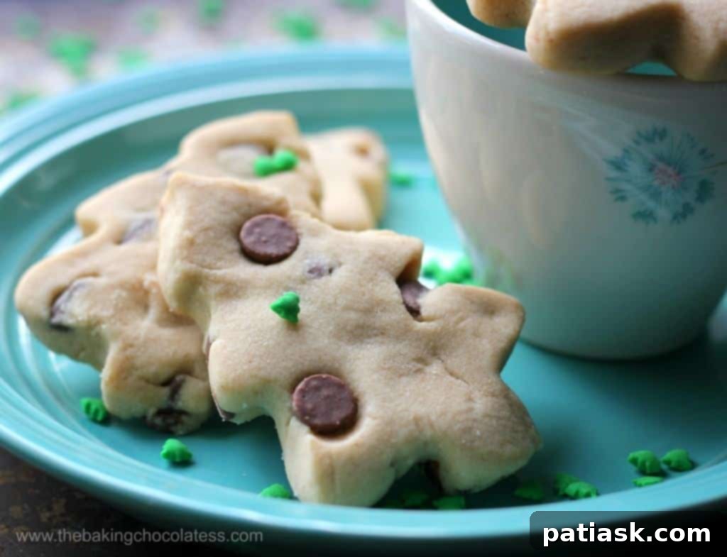 40 Festive Christmas Tree Delights 7 Peanut Butter Milk Chocolate Chip Shortbread Cookies
