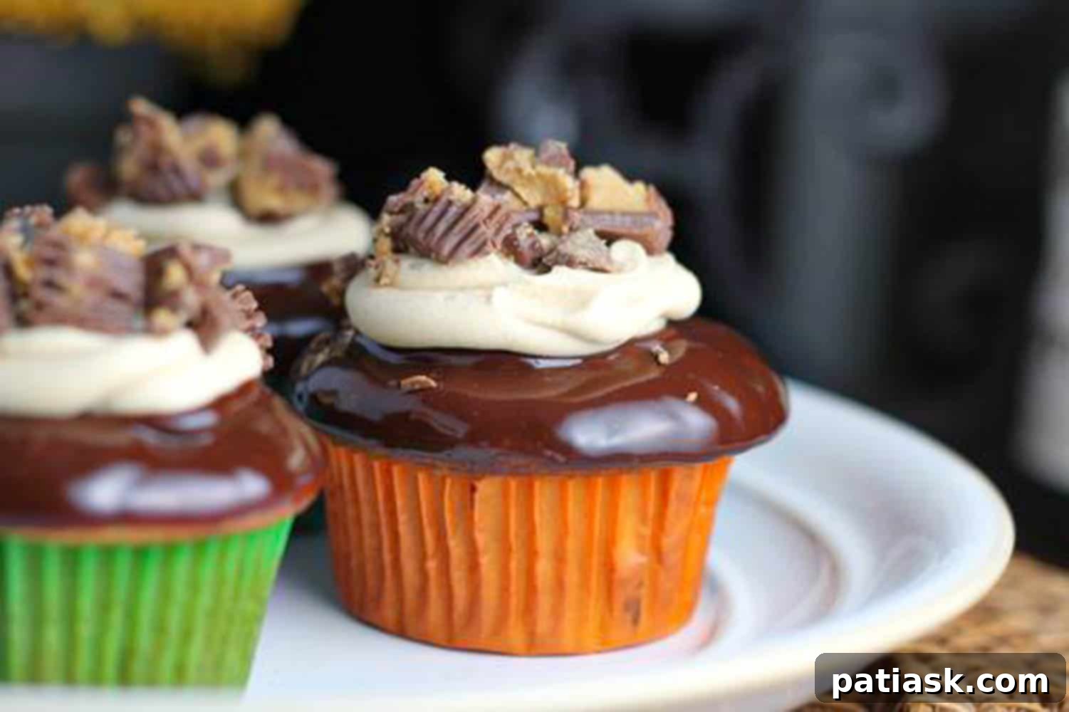 Loaded Peanut Butter Cup Cupcakes 3 Double Stuffed Peanut Butter Cup Bliss Cupcakes