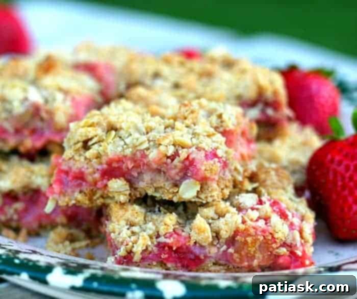 Rustic Strawberry Rhubarb Oat Squares 2 Awesome Strawberry Rhubarb Oatmeal Bars