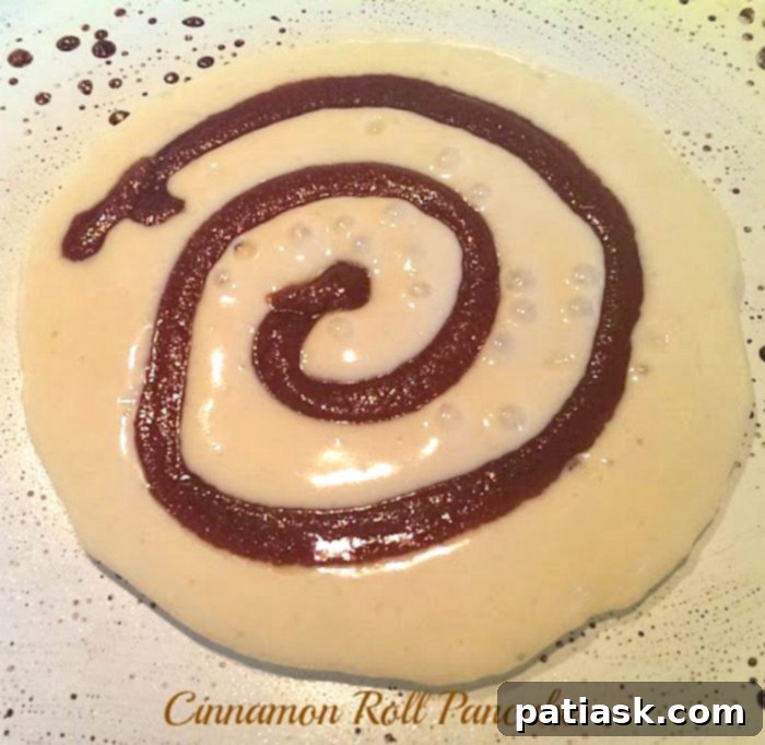 Spiral Cinnamon Pancakes 4 Cinnamon Roll Pancakes (Cream Cheese Glaze Included)