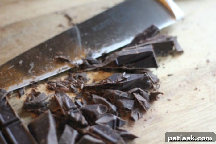 Mastering Chocolate Tempering with Your Microwave 4 Quick Chocolate Tempering Tips