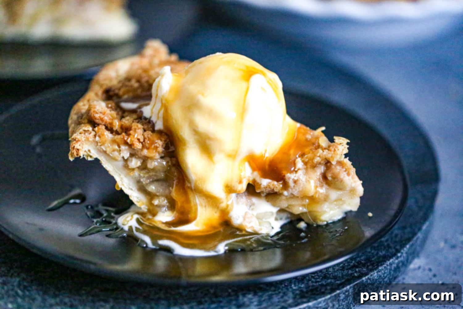 Hearty Dutch Apple Pie with Golden Oat Crumble 3 best homemade amish dutch apple pie recipe with streusel oat and ice cream with caramel sauce