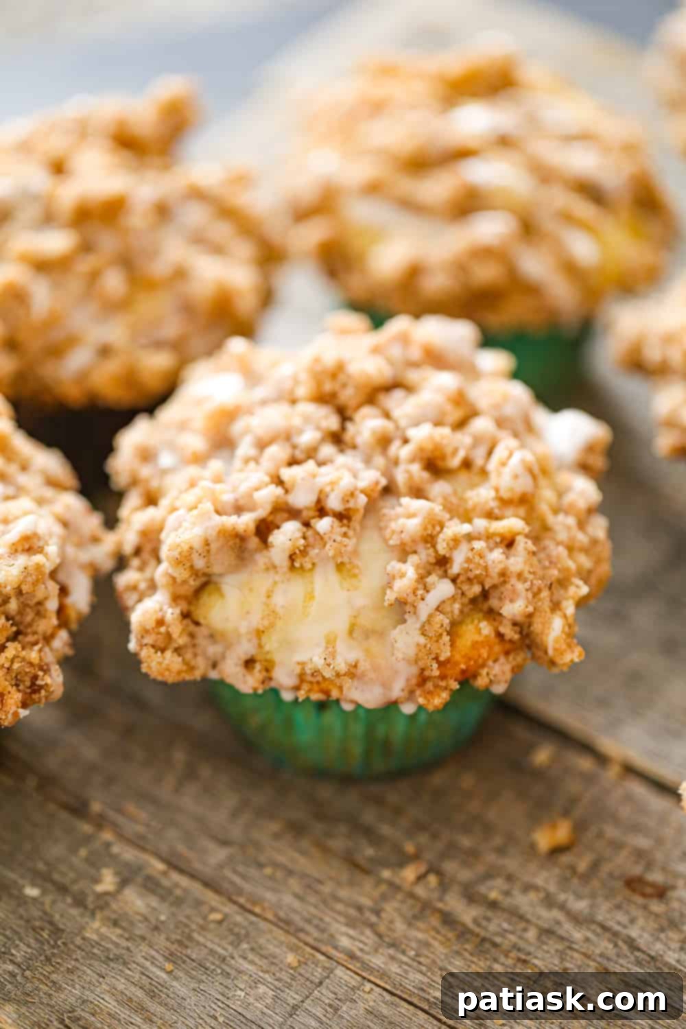 Cinnamon Streusel Muffins 7 img 193401 13