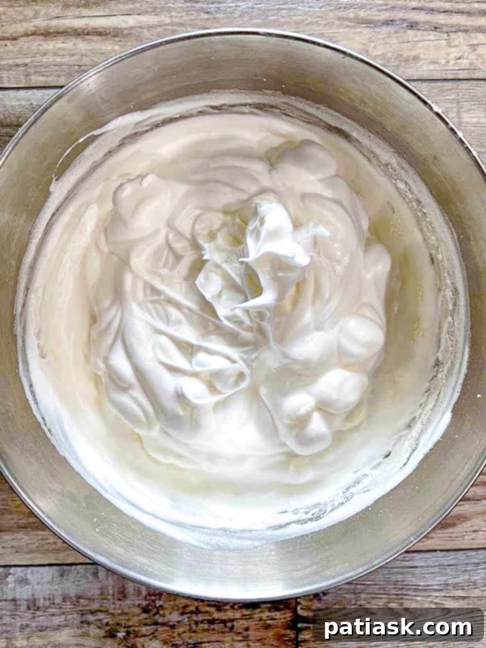 Glorious Fluffy 7-Minute Frosting