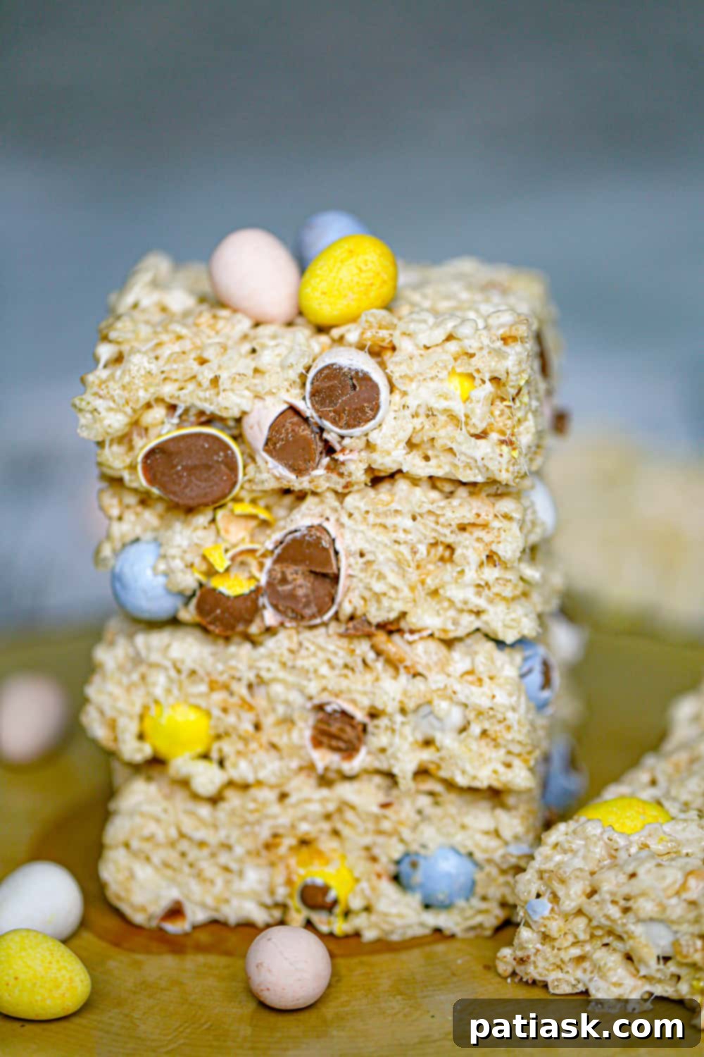 Cadbury Creme Egg Rice Krispie Treats 2 Cadbury Egg Rice Krispies