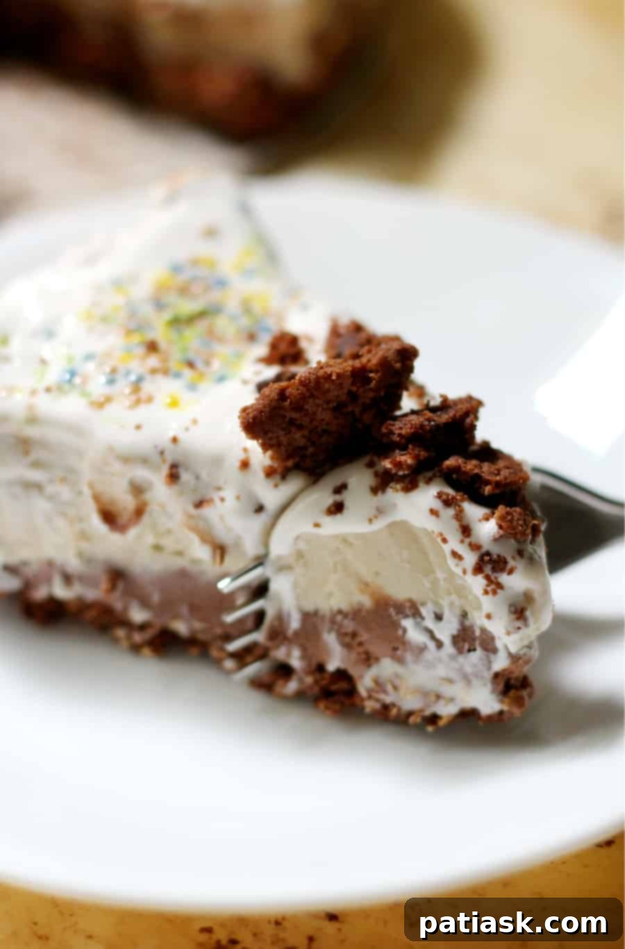 50 Sublime Ice Cream Treats to Savor This Summer 33 "Better Than Carvel" Homemade Gluten-Free Vegan Ice Cream Cake, a no-bake, delicious dessert.