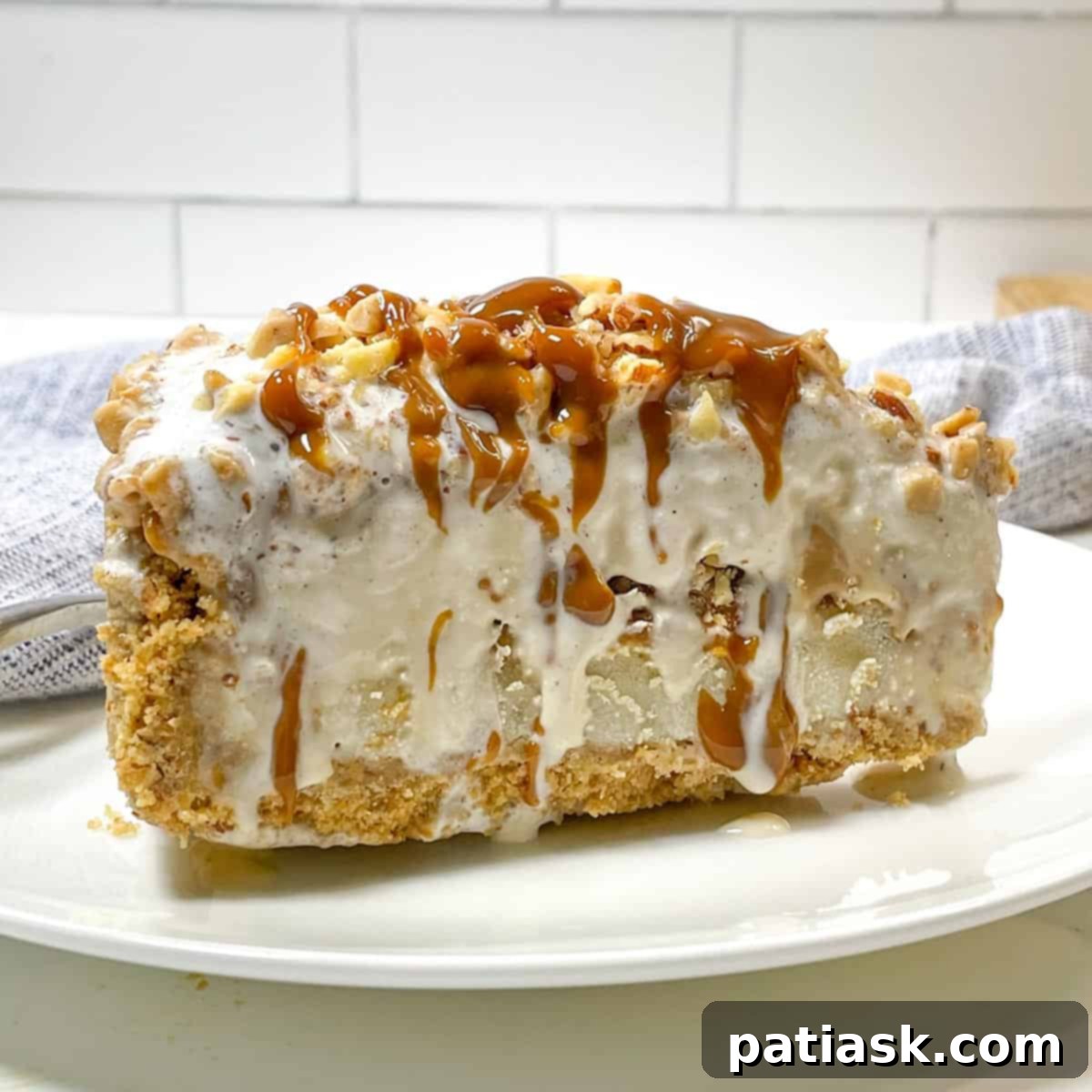 50 Sublime Ice Cream Treats to Savor This Summer 41 Banoffee Ice Cream Pie, a decadent frozen layered dessert with banana, dulce de leche, and vanilla ice creams.