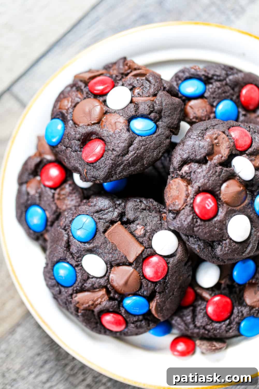 patriotic chocolate chip cookies red white and blue m&ms