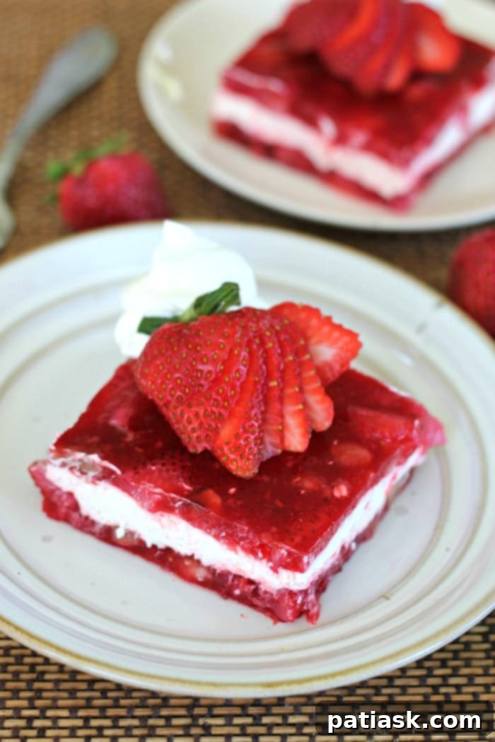 Strawberry Raspberry Gelatin Cheesecake Delight 3 Strawberry-Raspberry Jello Whipped Cheesecake Layered Salad - jello cheesecake salad