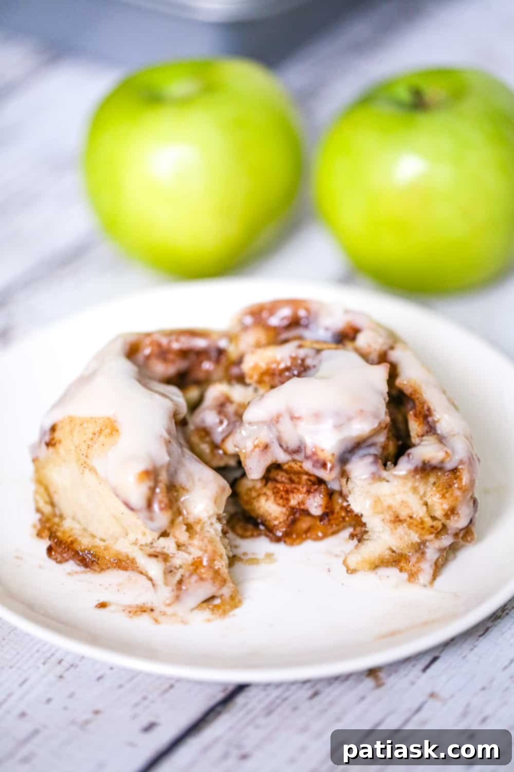 Apple Cinnamon Rolls recipe