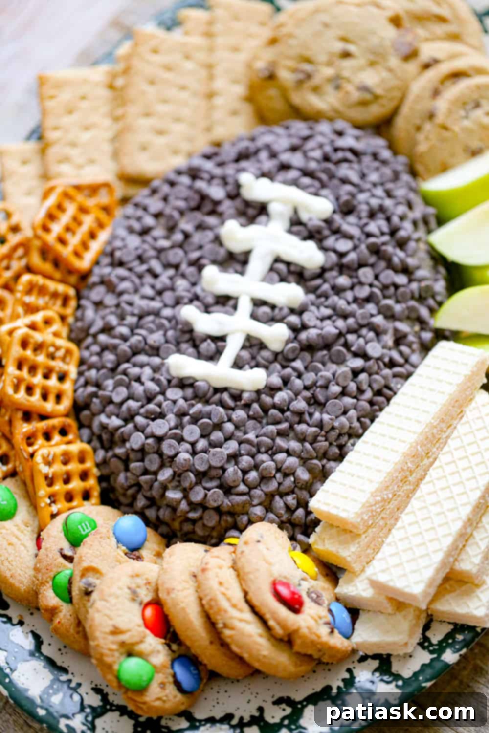 Ingredients laid out for making the Oreo cream cheese dip