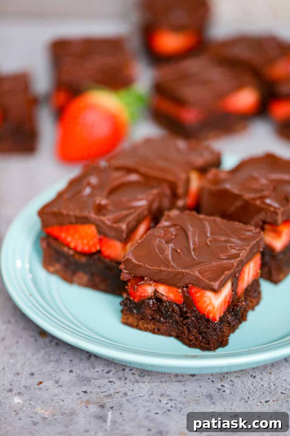Strawberry Crowned Chocolate Brownies 2 strawberry ganache brownies