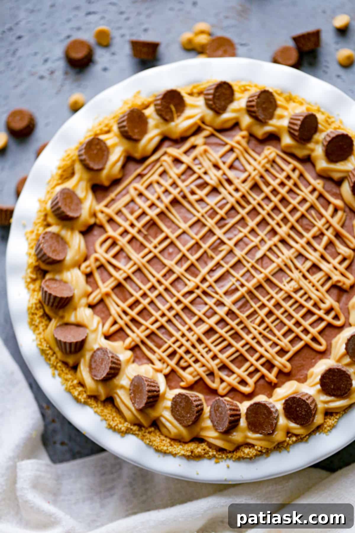 Copycat Costco Peanut Butter Chocolate Pie 6 Costco's Copycat Peanut Butter Chocolate Pie showing full pie