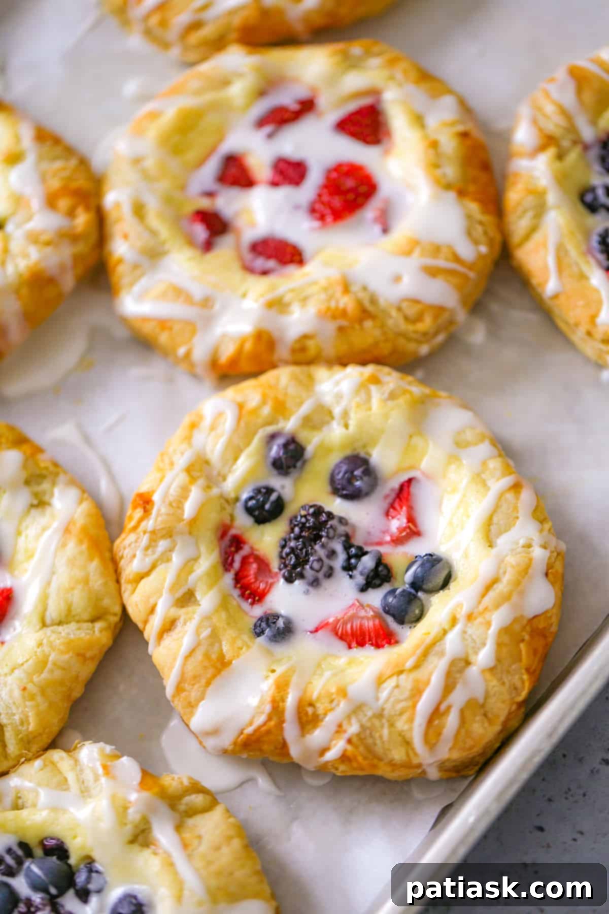 Flaky Cream Cheese Puff Pastry Danishes 4 cream cheese danish with puff pastry recipe