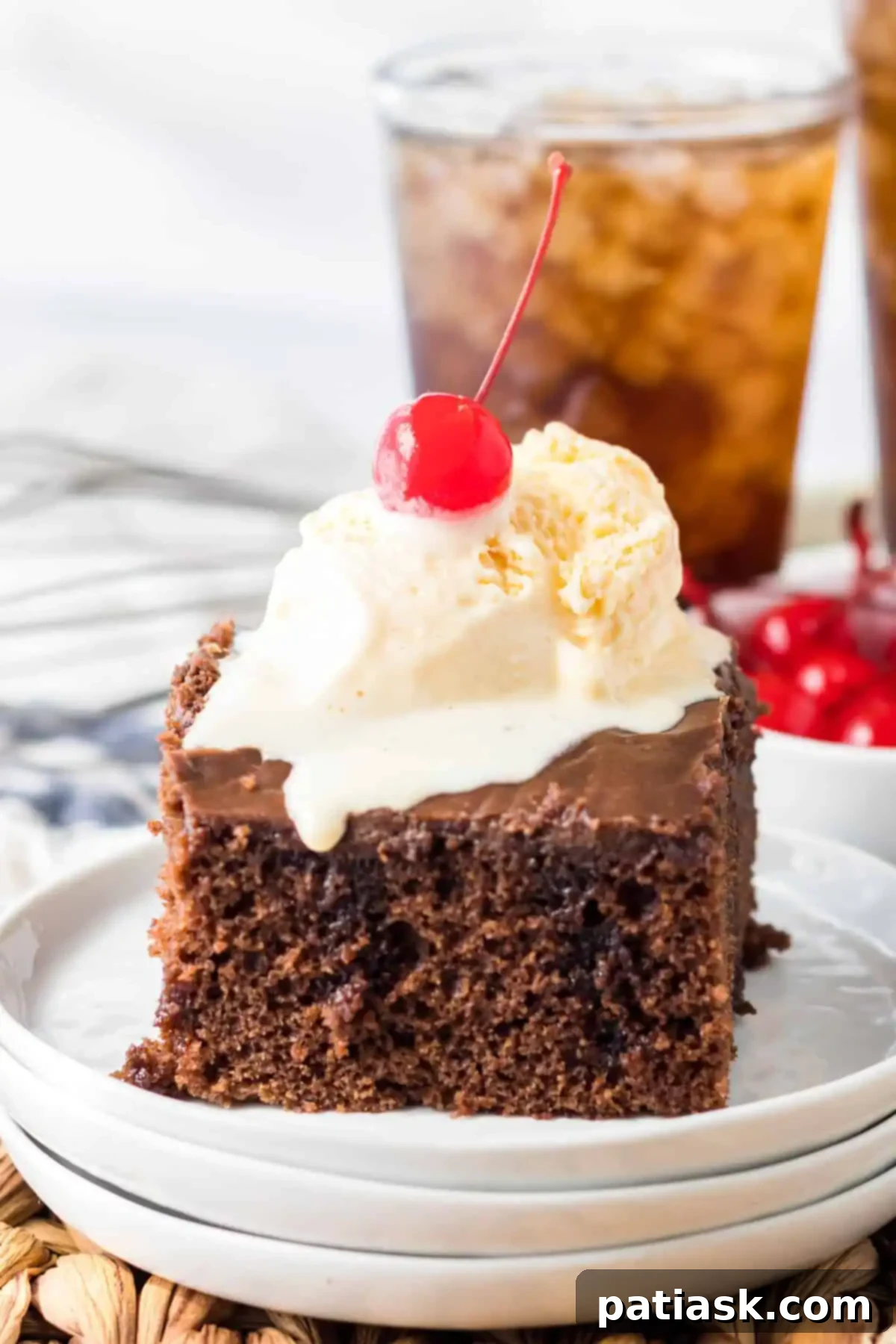 Cracker Barrel Coca Cola Cake - easy chocolate dessert recipes