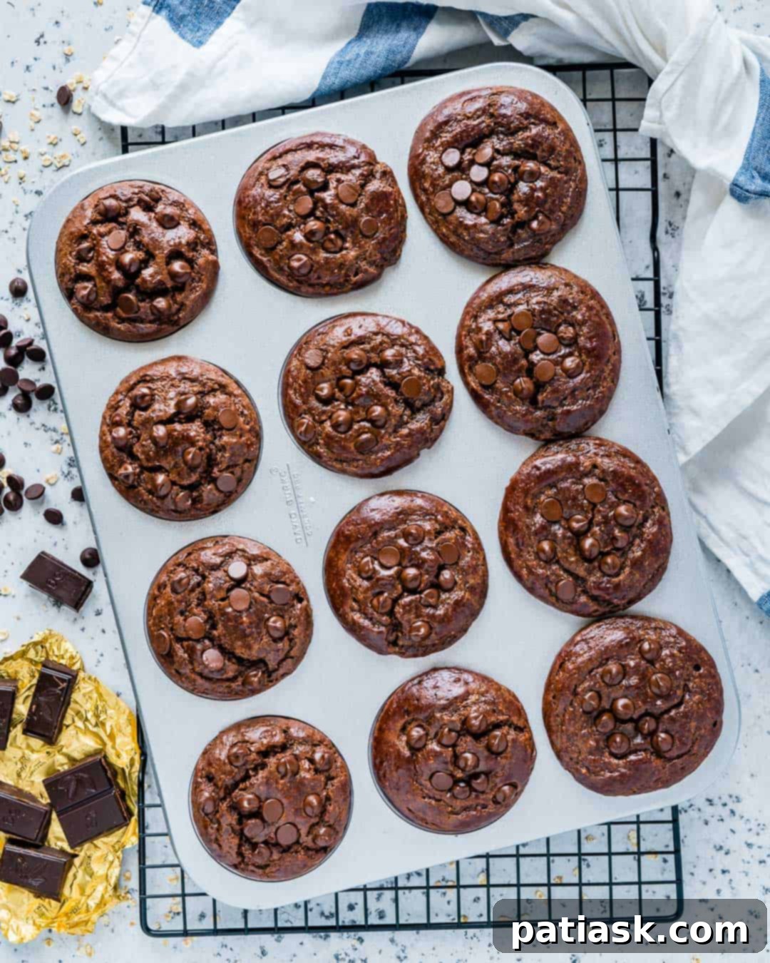 chocolate peanut butter muffins
