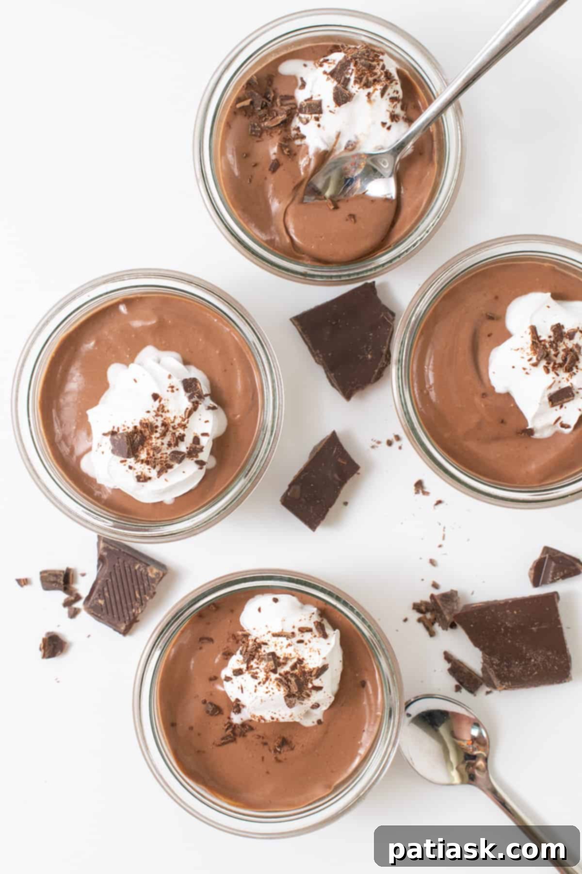 vegan chocolate mousse - best chocolate dessert recipes