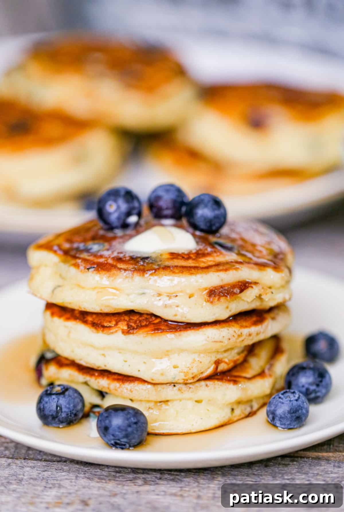 Fluffy Greek Yogurt Blueberry Pancakes
