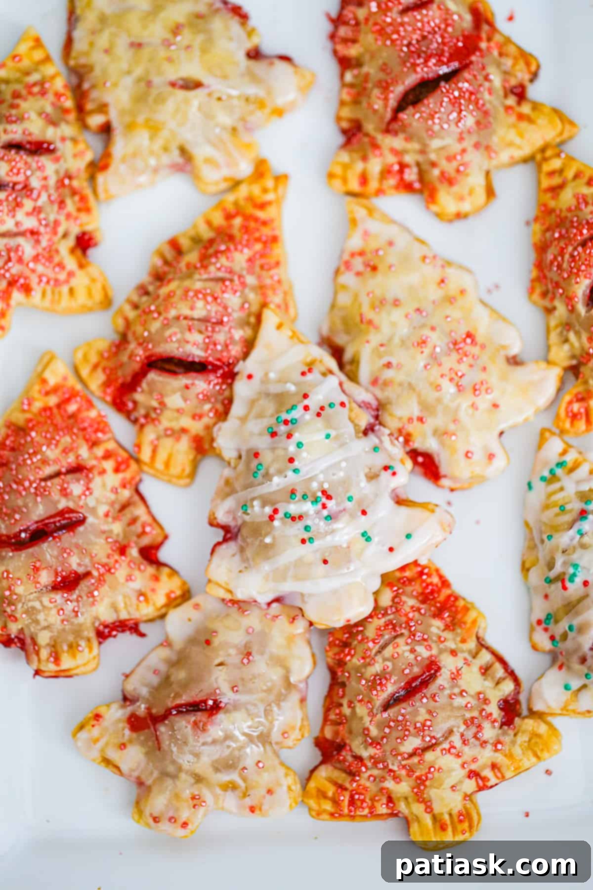 Christmas Tree Strawberry Hand Pies recipe using lucky leaf fruit filling