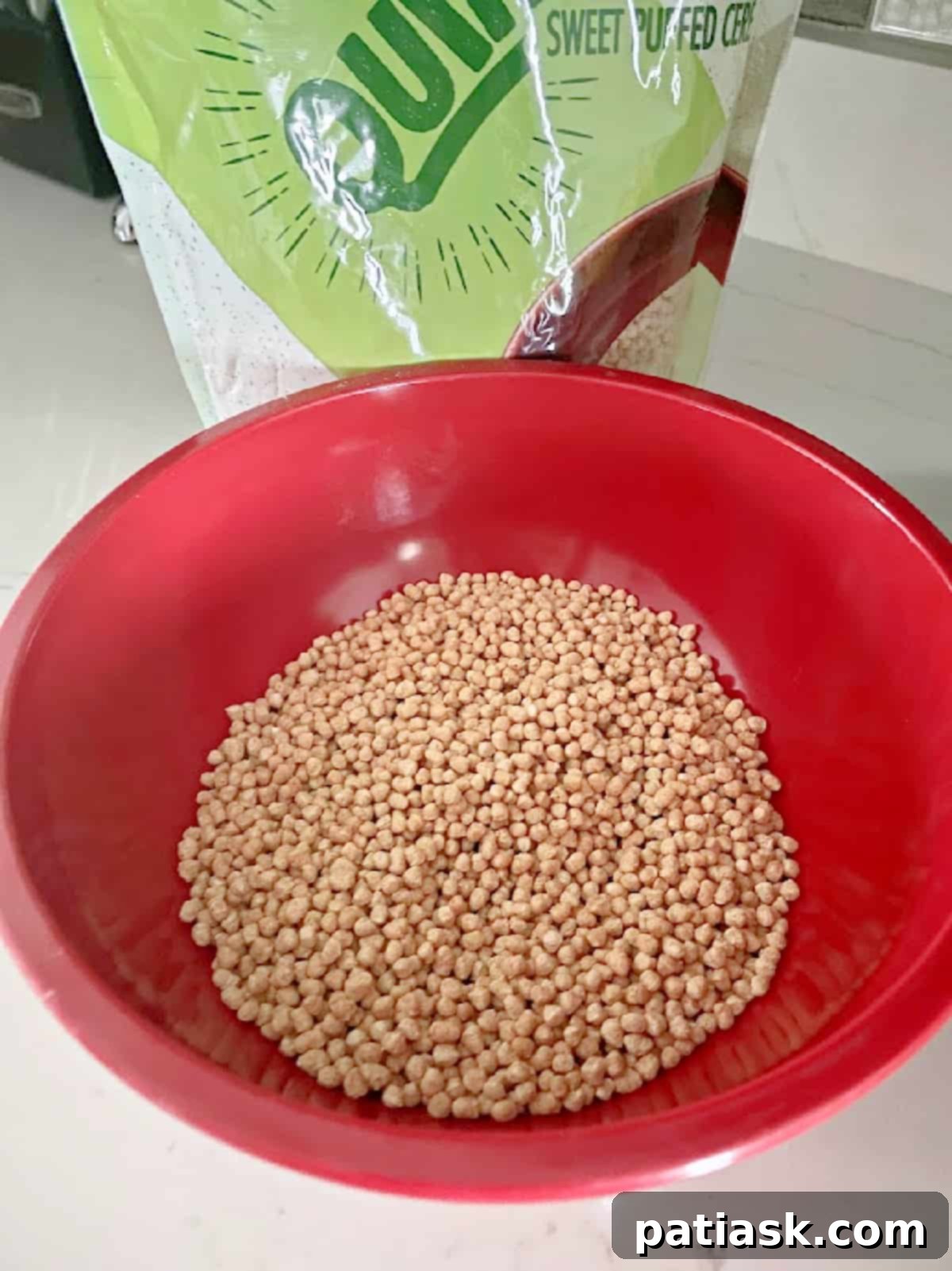 Healthy Peanut Butter Cup Quinoa Crisps 3 sweetened cereal vegan and gluten free