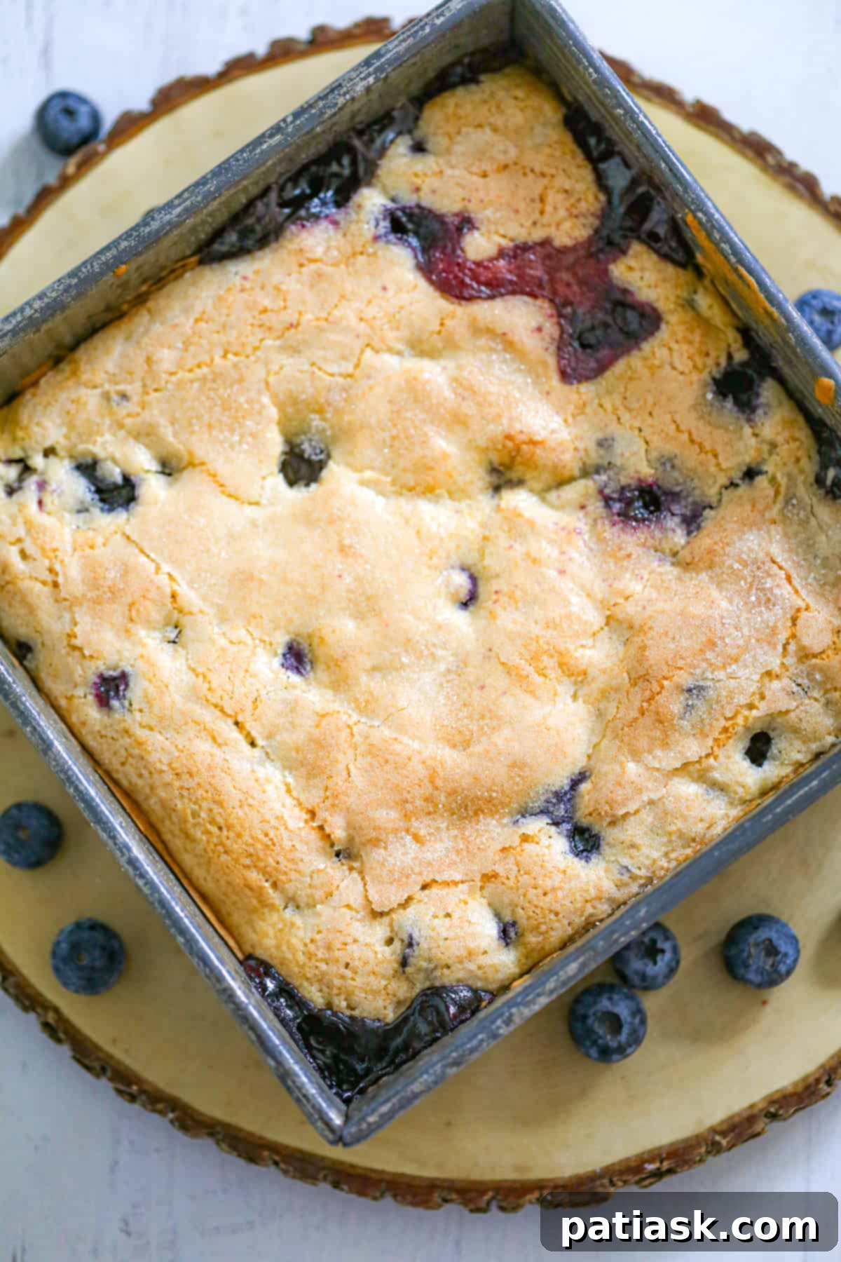 Irresistible Homemade Blueberry Cobbler 2 easy homemade blueberry cobbler recipe with warm buttery biscuit, cake-like crust and juicy blueberries filling