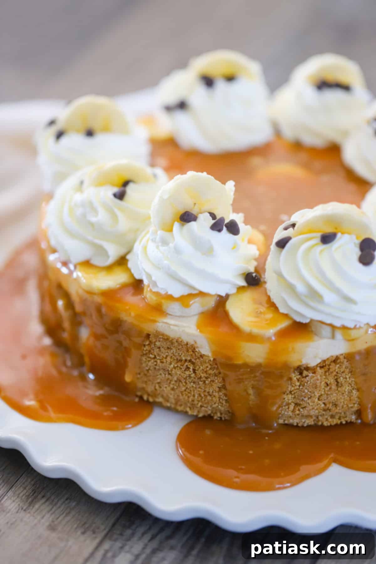 Luscious No-Bake Banoffee Peanut Butter Cheesecake 7 No Bake Peanut Butter Banoffee Cheesecake recipe presented beautifully