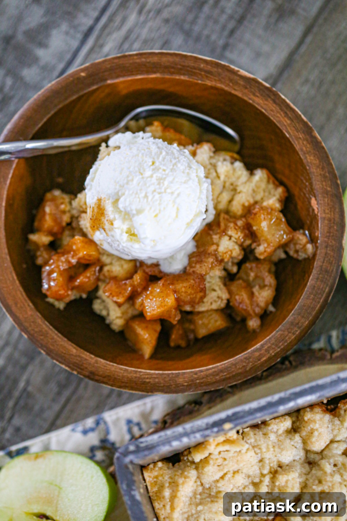 Rustic Apple Cobbler with Buttery Biscuit Topping 6 fall dessert, apple cobbler with vanilla ice cream, comforting dessert