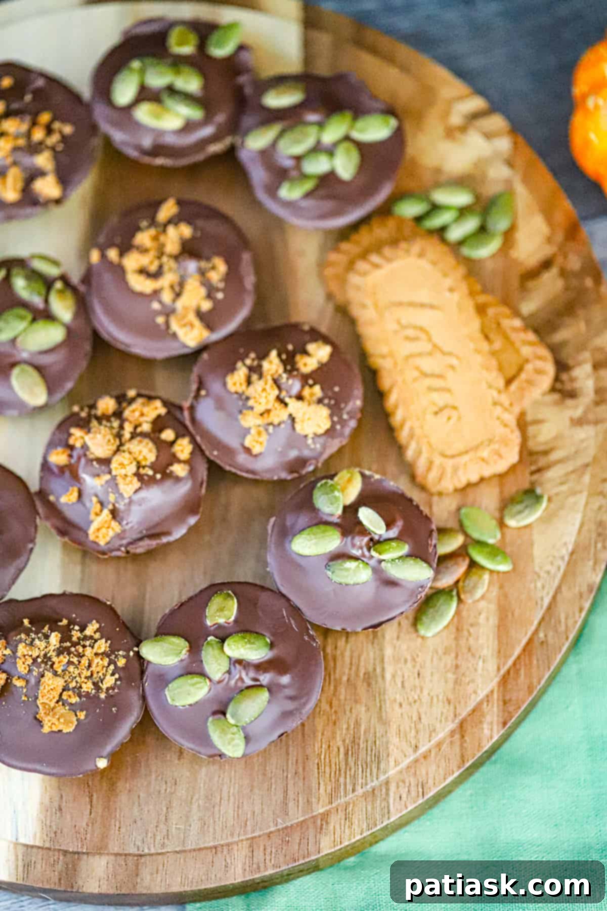 Effortless Chocolate Biscoff Pumpkin Dreams 4 Indulge in the ultimate cookie butter fall treat with this No Bake Chocolate Biscoff Pumpkin Cups recipe. Easy to make with just 4 ingredients!