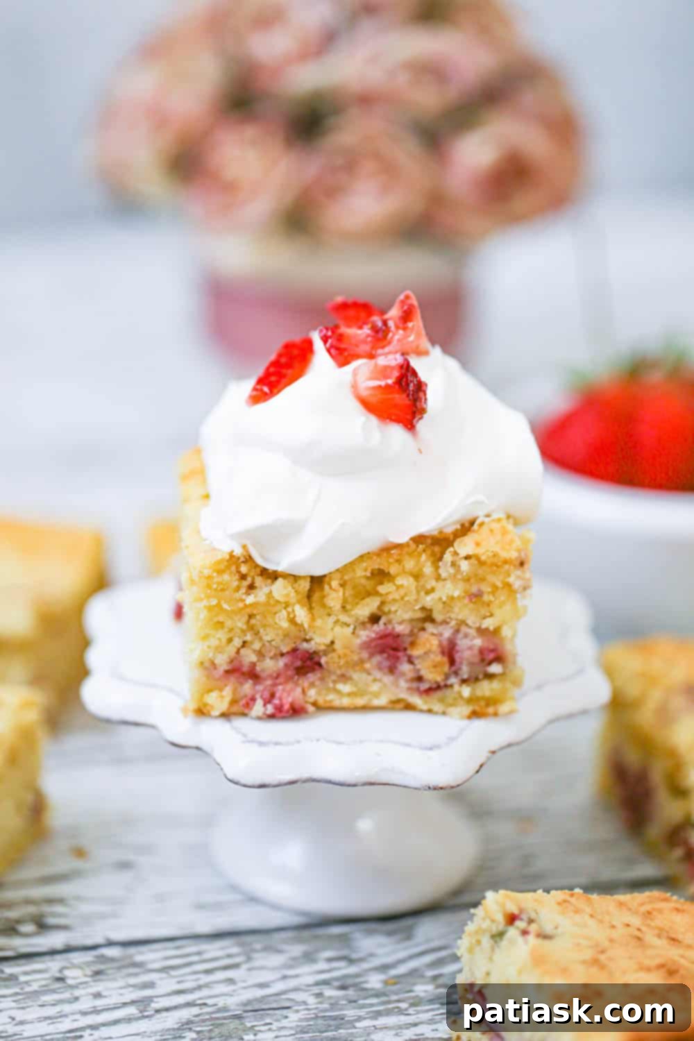 Dreamy Strawberry Yogurt Cake 6 healthy strawberry cake